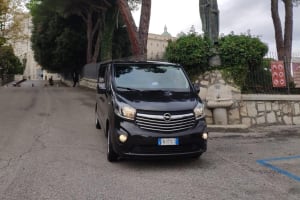 Private Rome Train Station to Hotel Transfer 3