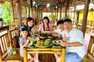 Da Nang Local Food Tour by Motorbike 3