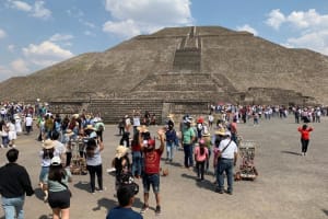 Teotihuacan Express Tour with Pickup 4