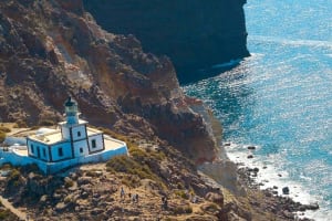 Private Helicopter Transfer: Antiparos to Santorini 4