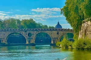 Rome Food Tasting with Wine Pairing and Tiber River Boat Ride 4