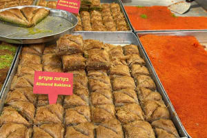 Tel Aviv Carmel Market Food Tasting Tour 3