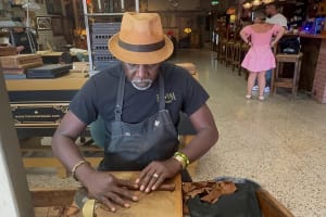 Miami City Tour: Bayside, Little Havana & Wynwood Skyline Views 3