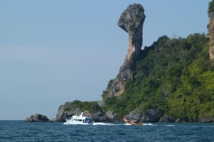 Krabi 4-Island Speedboat Adventure 3