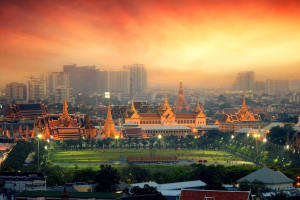 Grand Palace & Emerald Buddha Temple Tour 4