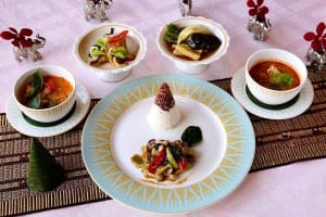 Mandarin Oriental Bangkok Dinner & Show 3