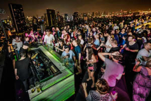 Zoom Rooftop Fine Dining with Skybar 4