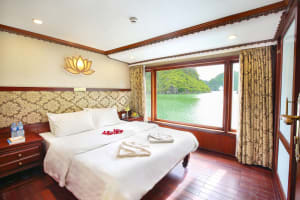2-Day Halong Bay Cruise Adventure 3