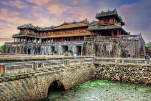 Private Hue Airport Transfer to City 4