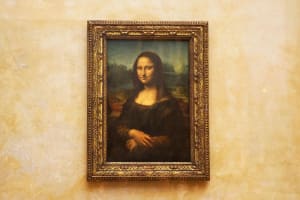 Louvre Museum Highlights Tour with Mona Lisa 4