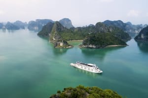 Luxury 2-Day Lan Ha Bay Cruise 4