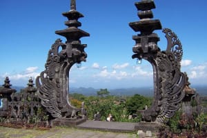 Besakih Temple Guided Tour with Lunch 4