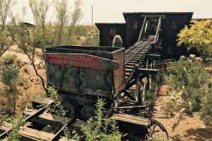 Apache Trail Adventure with Dolly Steamboat 4
