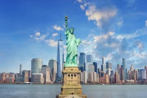Statue of Liberty & Happy Hour Cruise Combo 3