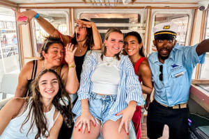 New York City Hop-On Hop-Off Bus Tour with Cityscape Cruise 4