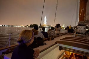 New York City Skyline Night Sailboat Tour  3