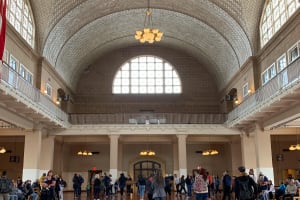 Secrets of the Statue of Liberty and Ellis Island Guided Tour 4