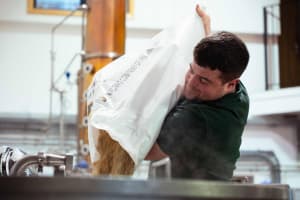 Micil Whiskey Experience 1 - Whiskey & Poitín 3