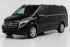 Private Transfer between CORK & DOONBEG | Premium Vehicles 4