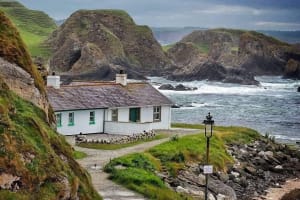 Private Tour of Giants Causeway and Antrim Coast From Belfast 3
