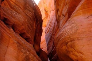 Peekaboo Slot Canyon Jeep Tour 4
