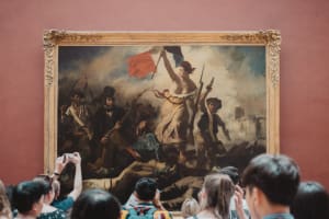 Louvre Museum Timed Entrance Small Group Guided Tour 4