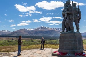 Scottish Highlands & Glenfinnan Viaduct Day Tour 4