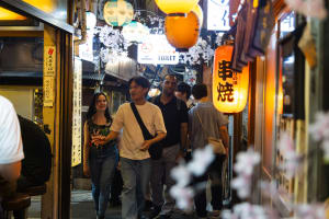 Shinjuku Neon Backstreet Bar Hopping Tour 3