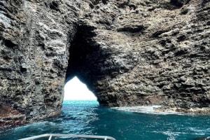 Na Pali Coast Family Tour - Na Pali Kai III 4