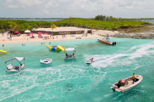 Bahamian Beach Adventure: Pigs, Jet Ski & Snorkel 4