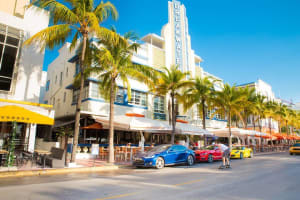 South Beach Highlights Walking Tour 3