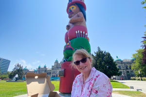 Victoria Scenic Holiday Donut & Walking Tour 4