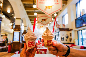 Knoxville Sweet Treats Tour: Beignets, Biscuits, & More 3