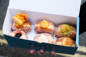 London Borough Market: Choose Your Own Sweet Treats & Tea 3