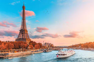 Seine River Cruise with Dinner Paris France (privilege) 4