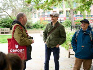 Private London Pubs Tour with Local Guide - image 4