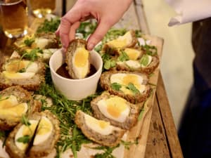 Tastes, Tales & Traditional Ales: Food Tour of London's Historic Pubs - image 3