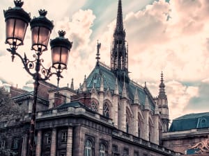 Private Historic Paris Walking Tours with Self-Guided Audio - image 4