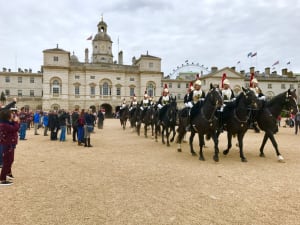 Private London Full-Day Tour: Tower of London, Westminster Abbey & River Cruise - image 3