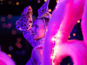 Moulin Rouge Paris Cabaret Tickets - VIP Dinner & Show - image 4