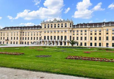 Vienna Sightseeing Tours image 1