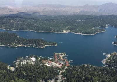 Tour Echo - 45 Minute Big Bear Helicopter Flight 2