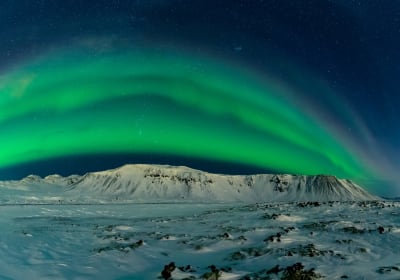 Cozy Nights & Northern Lights: Minibus Tour 2
