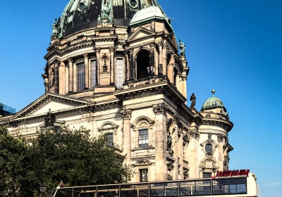 Berlin Evening Tour: Live-Guided Panoramic Open-Top Bus Tour 2
