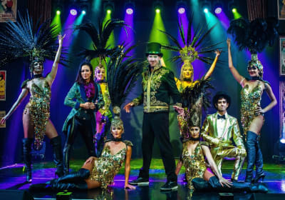 Magique: The Grand Illusion Spectacular 2