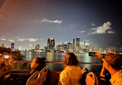 Miami Night Tour: 1.5hr Panoramic Night Tour on Open-Top Bus 2