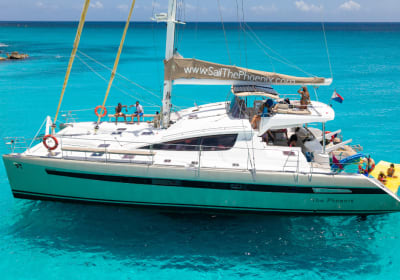 Luxury Catamaran Day Sail in Sint Maarten 2