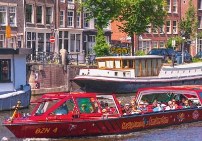 Hop On - Hop Off Boat Tour 2