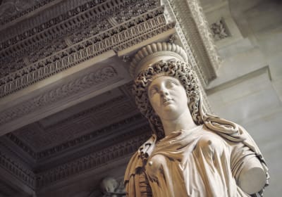 KILLED_Closing Time At The Louvre: The Mona Lisa At Her Most Peaceful 2