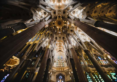 Private Barcelona Gaudí Tour: Sagrada Família, Park Güell & Casa Batlló 2